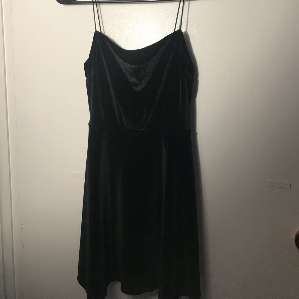 Black velvet urban outfitters dress!